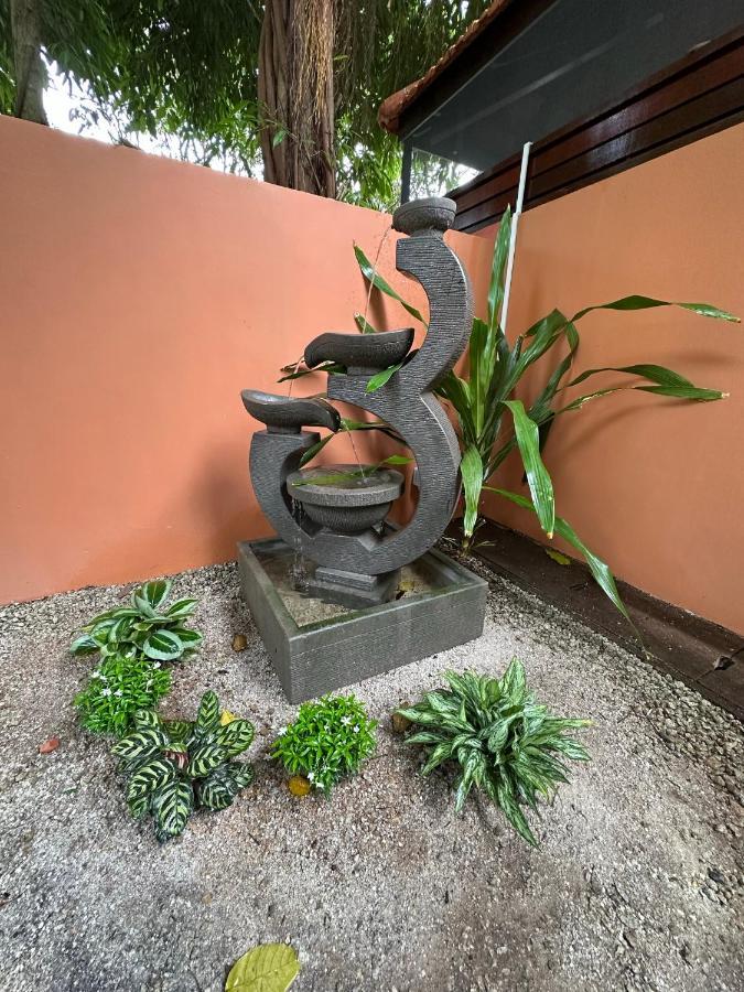 Kranji Sanctuary Resort Singapore Exteriör bild